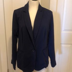 3/$25🛍Knit one button blazer